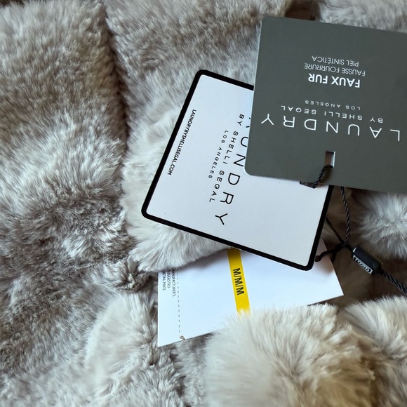 Laundry By Shelli Segal Teddy Jacket Faux Fur! Brand New! Never Worn! - Picture 3 of 6